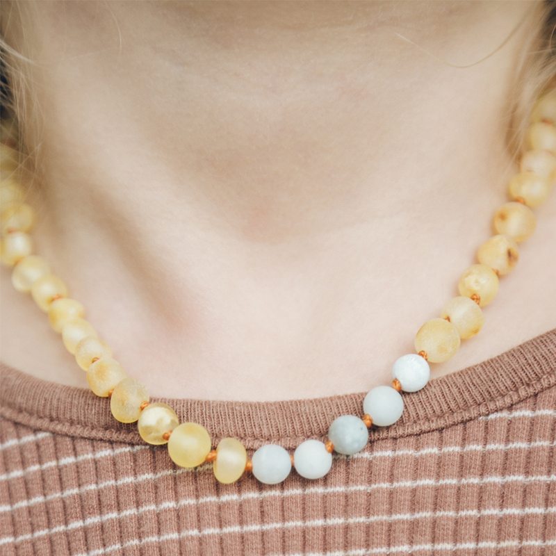 Petit Stellou Amber Necklace Lemon Blue Amazonite