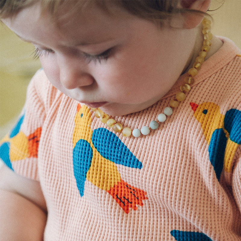 Petit Stellou Amber Necklace Lemon Blue Amazonite