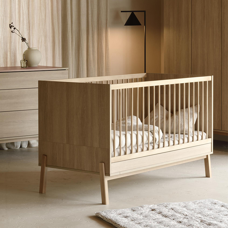 Quax Babybett- und Kinderbett 70 x 140 'Ashi' Honey Ash - Online MY SNOWFLAKE