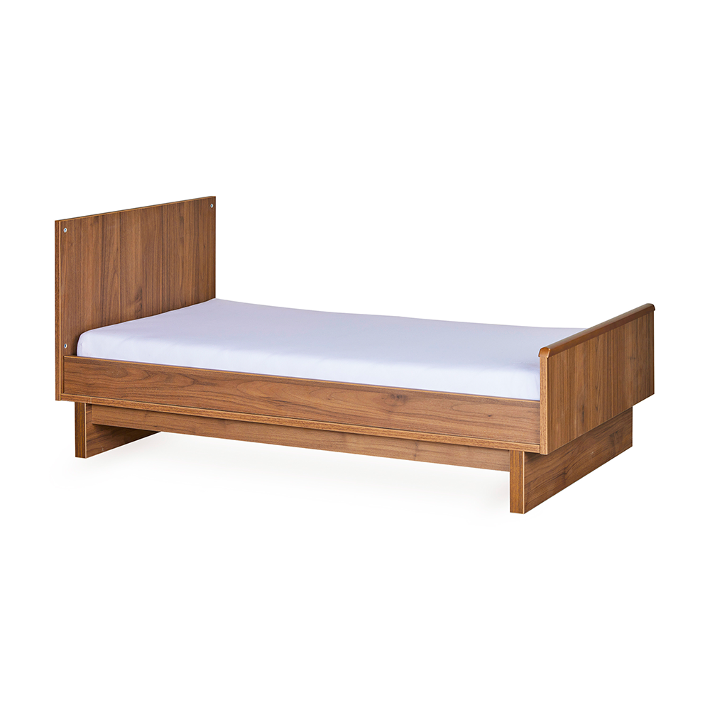 Quax Babybett- und Kinderbett 70 x 140 'Kyo' Walnut - Online MY SNOWFLAKE