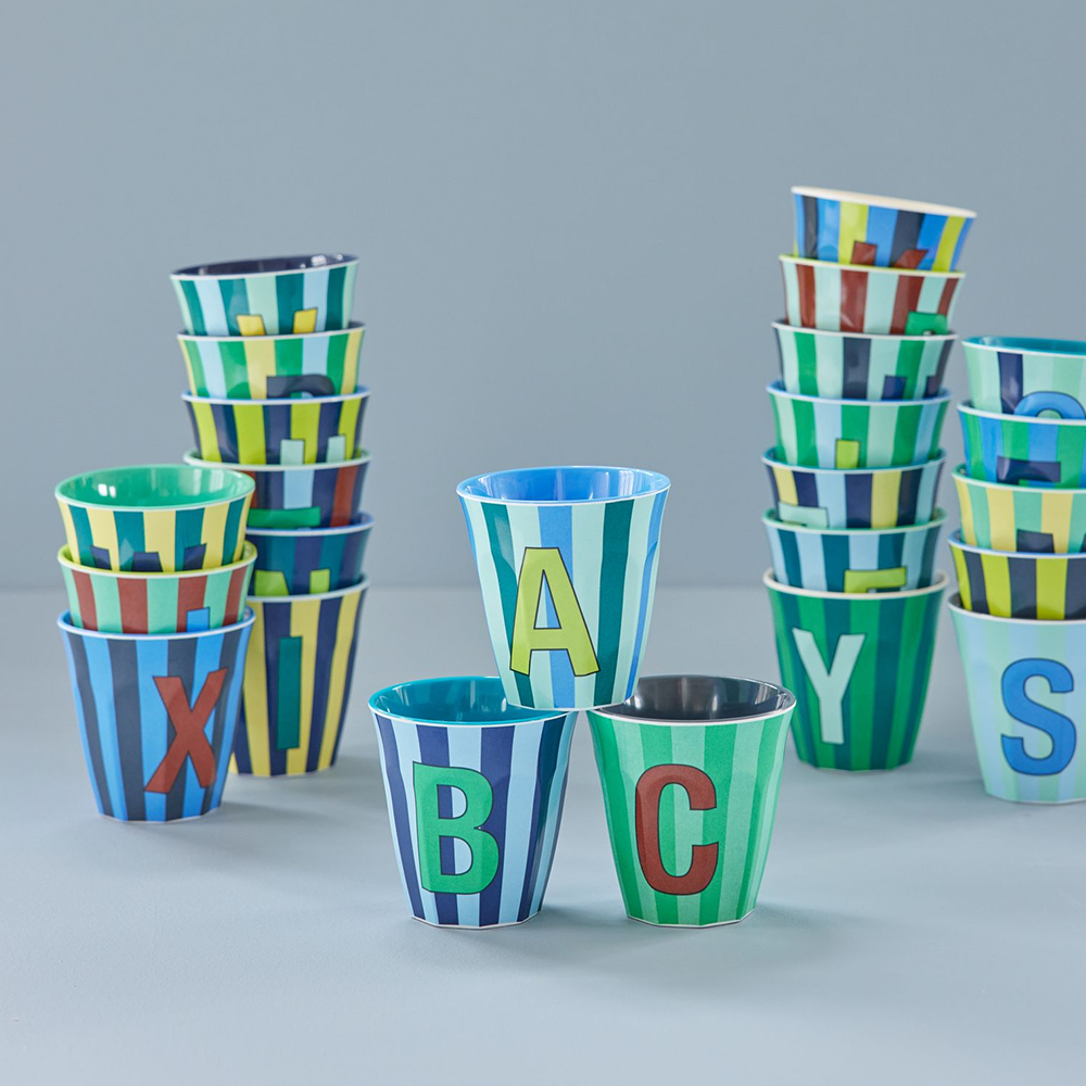 Rice  Melamin Becher Mittel 'Buchstabe N' Multicolor Stripes Blue
