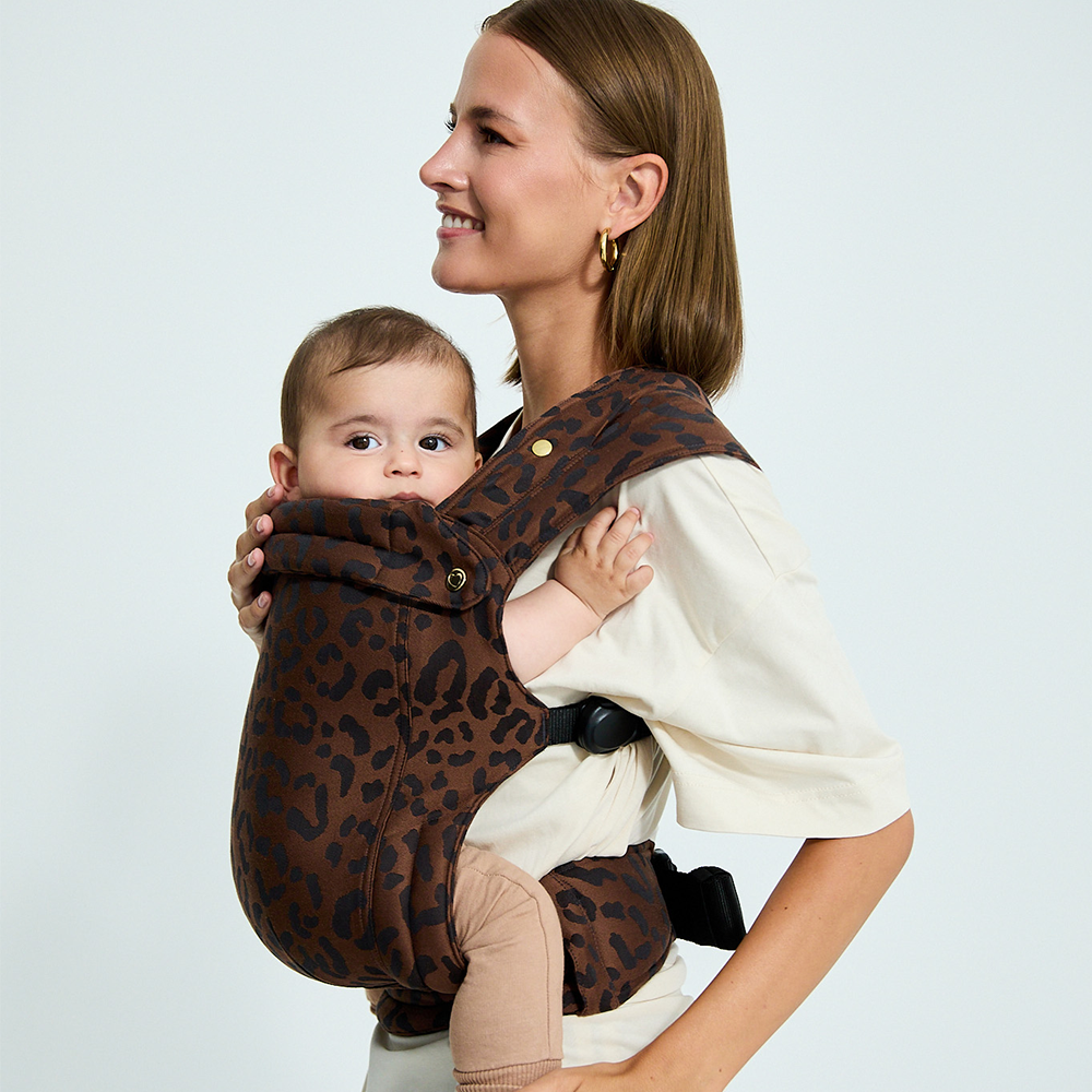 Sandiia Babytrage 'Tiimeless' Leodiia Mokka Comfort+