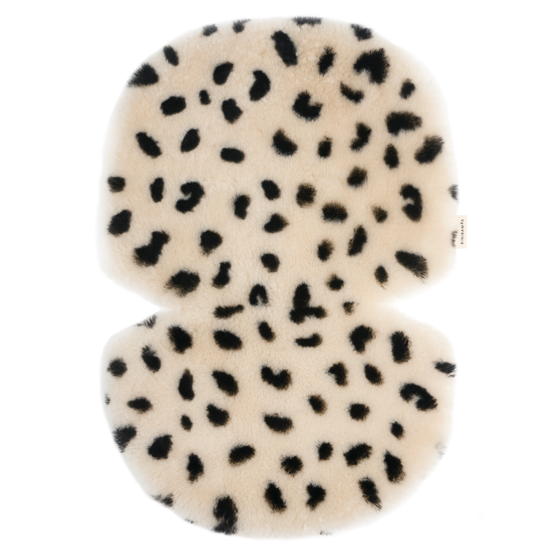 BINIBAMBA Schaffell-Sitzauflage Leopard Peanut - Online MY SNOWFLAKE