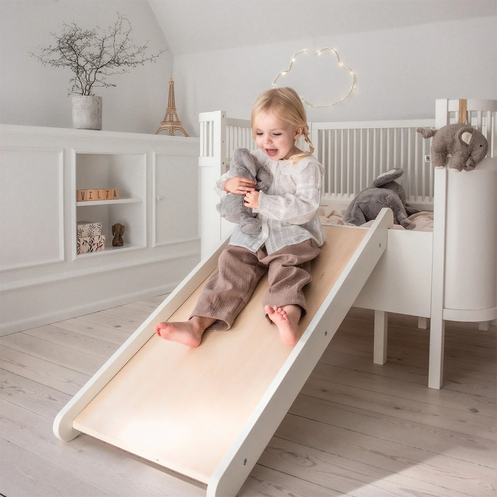 Sebra  Baby und Junior Bett  Classic White - Online MY SNOWFLAKE