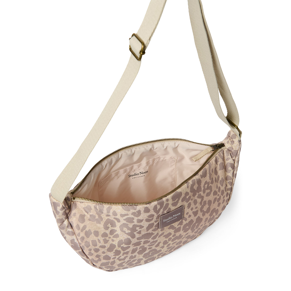 Studio Noos Gürteltasche für Erwachsene 'Puffy' Beige Leopard