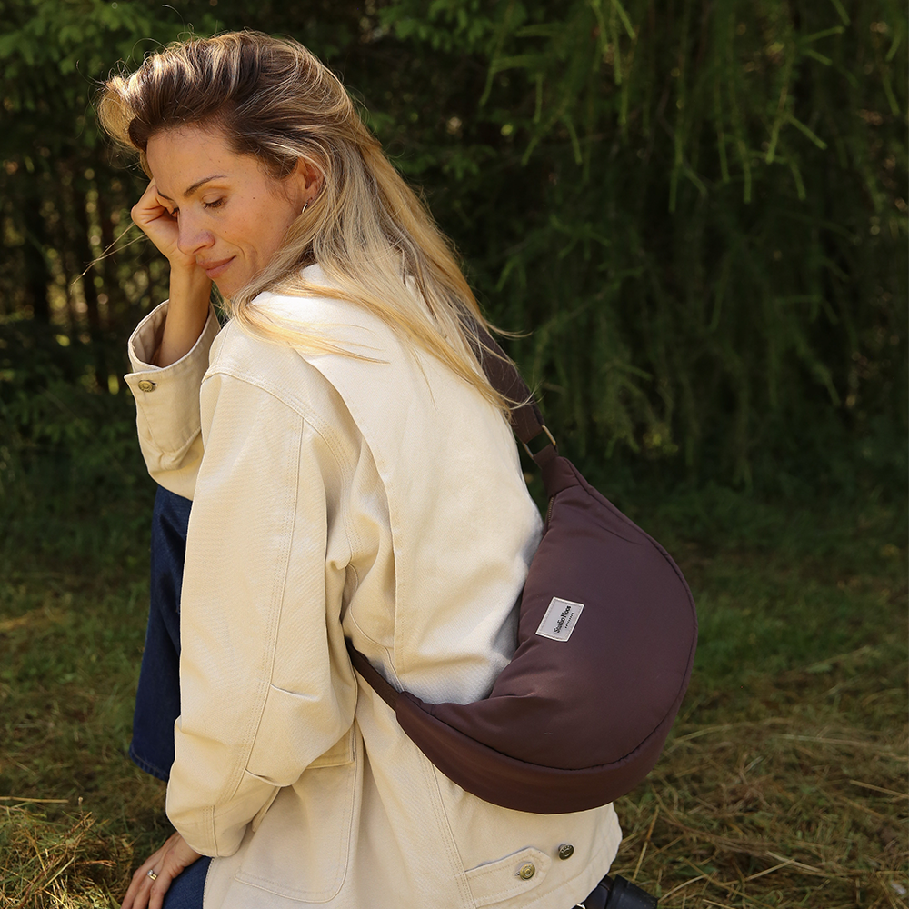 Studio Noos Belt Bag for Adults 'Puffy' Brown