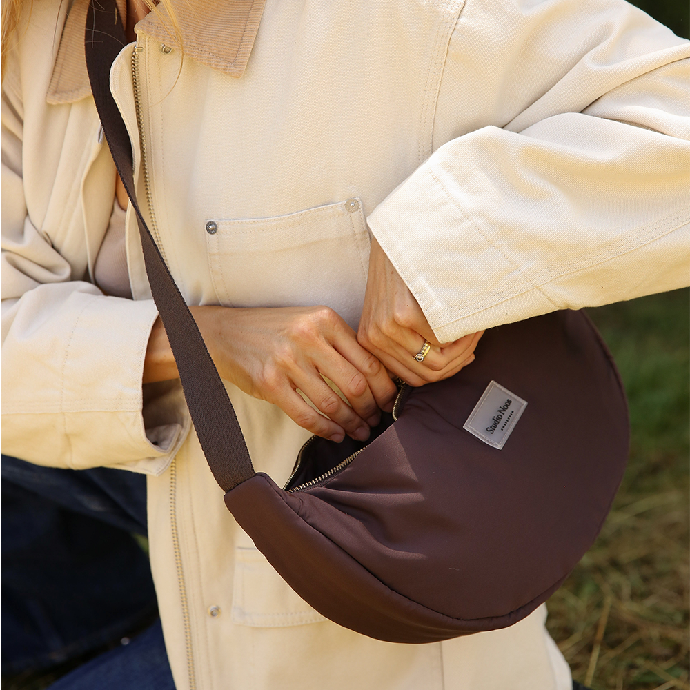 Studio Noos Belt Bag for Adults 'Puffy' Brown