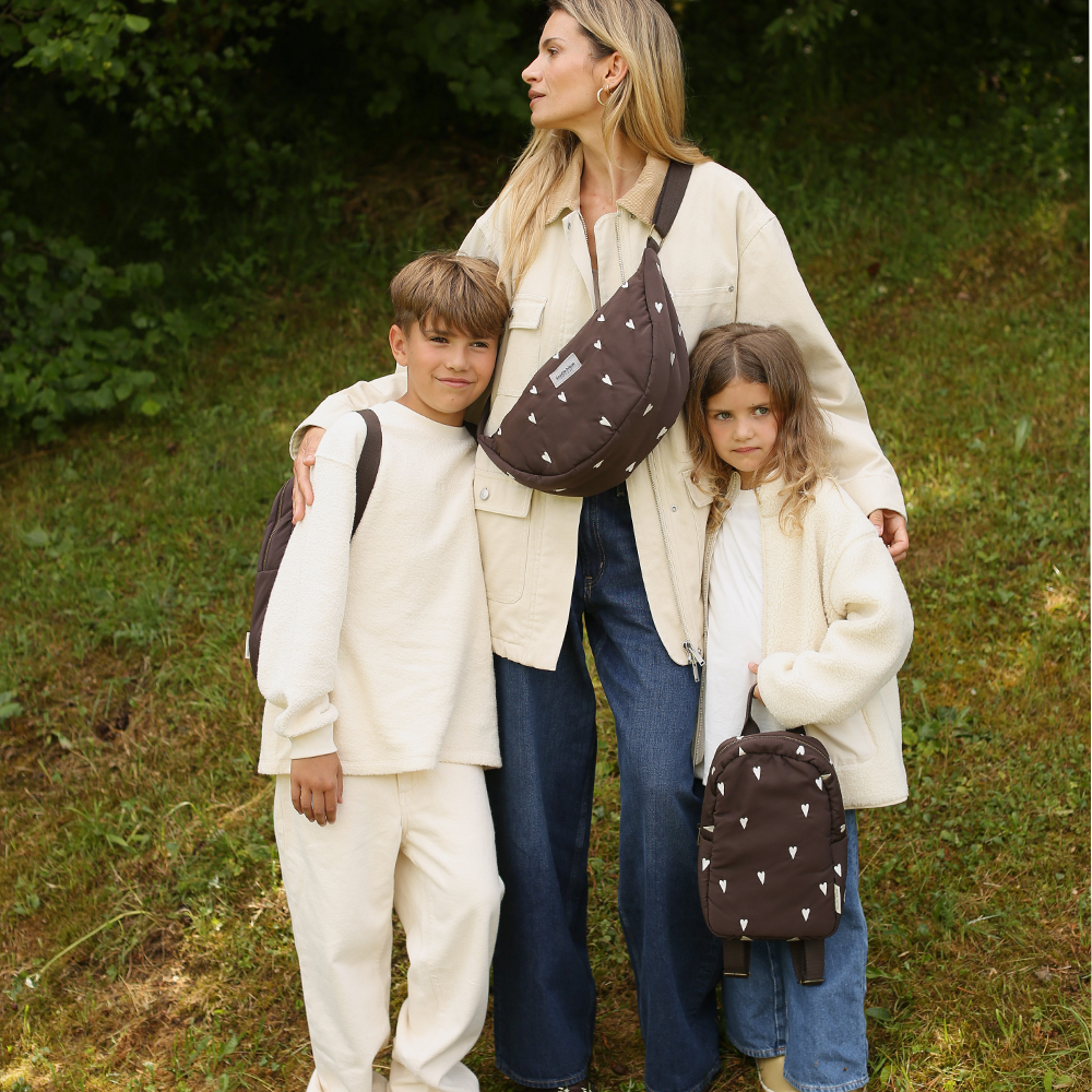 Studio Noos Gürteltasche für Erwachsene 'Puffy' Brown Hearts - Online MY SNOWFLAKE