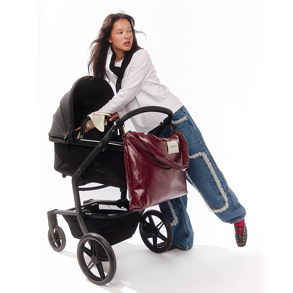 Studio Noos  Tragetasche 'Mom Bag' Veganes Leder Burgundy