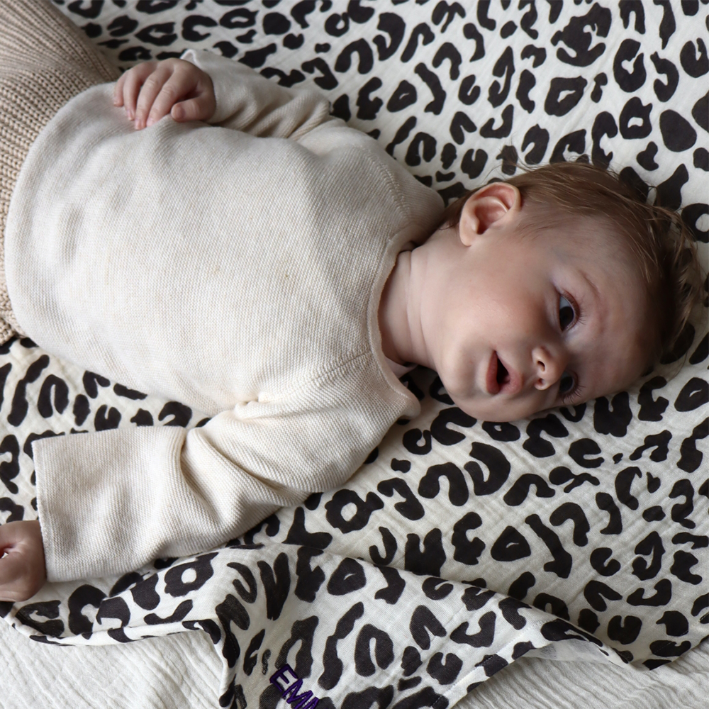 Studio Noos Swaddle 70 x 70 cm Holy Cow - Online MY SNOWFLAKE