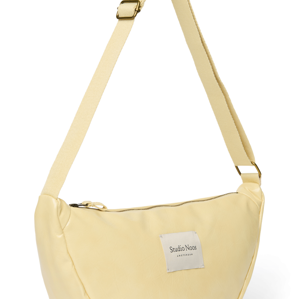 Studio Noos Gürteltasche für Erwachsene Veganes Leder Butter Yellow