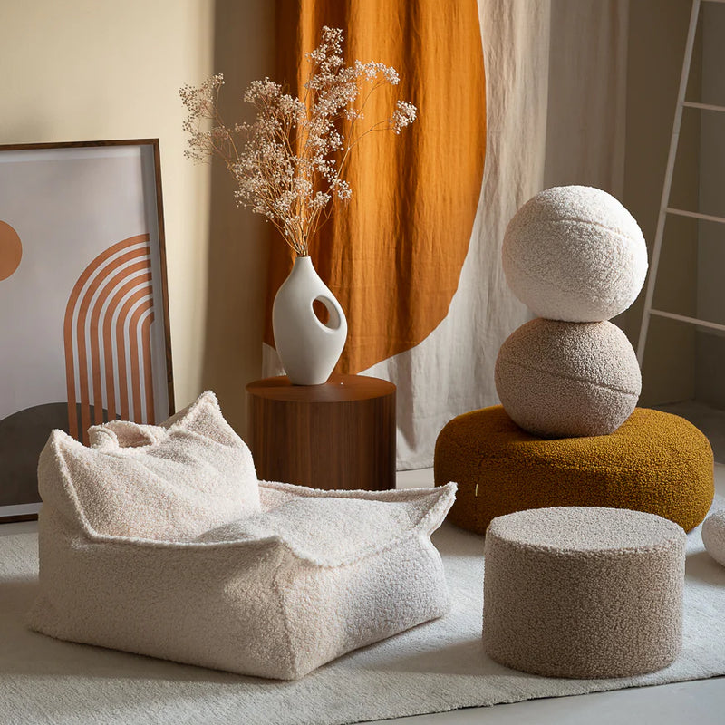 Ball Kissen in Beige von Wigiwama