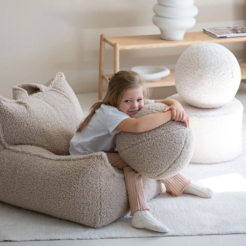 Ball Kissen in Beige von Wigiwama