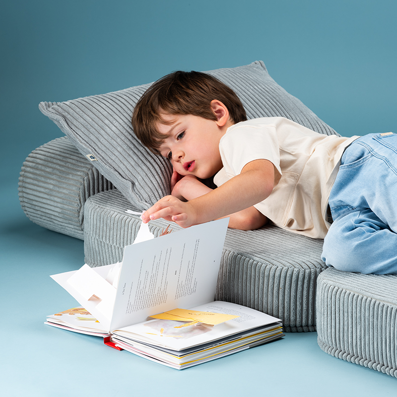 Wigiwama Aufklappbarer Kindersessel  'Flip Chair'  Peppermint Green