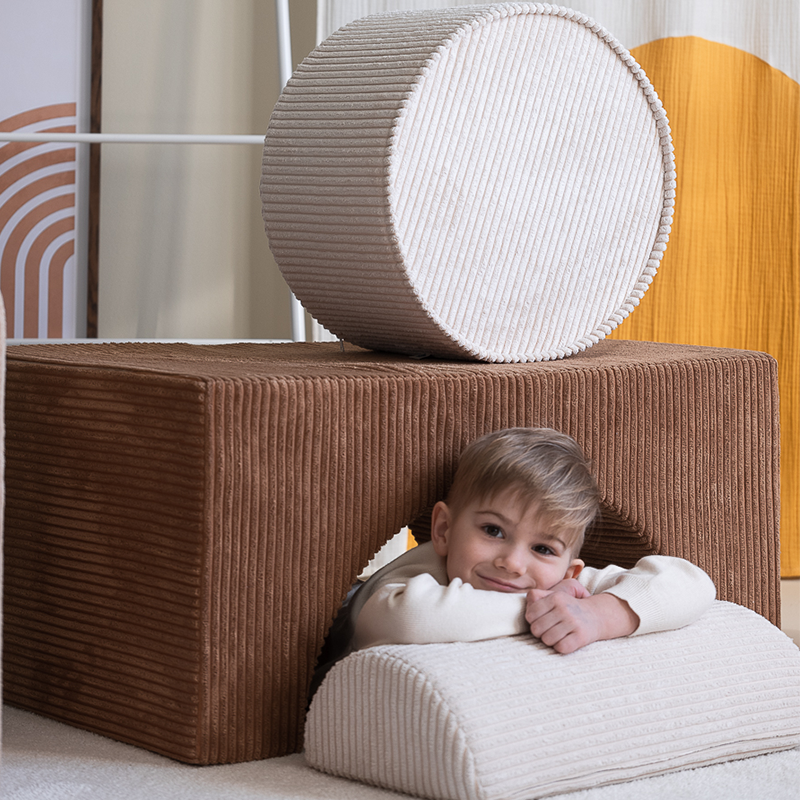 Wigiwama Marshmallow Pouffe