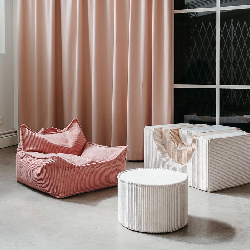 Wigiwama Marshmallow Pouffe