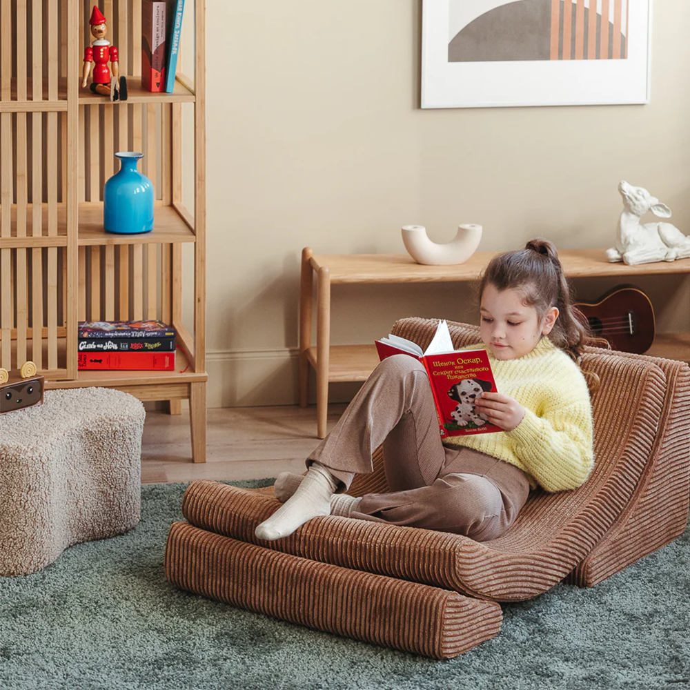 Wigiwama Play Chair 'Moon Chair' Toffee