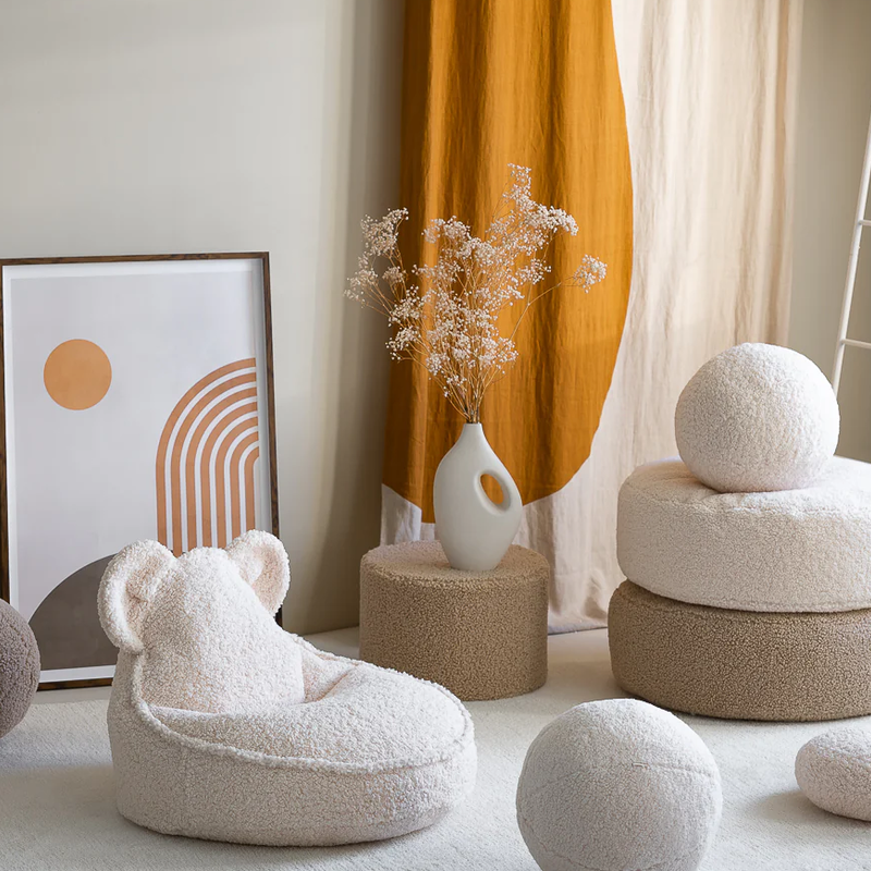 Kinder Sitzsack in creme-weissem Teddystoff von Wigiwama