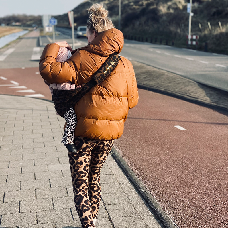 Wildride Hüfttrage für Kleinkinder Brown Leo - Online MY SNOWFLAKE