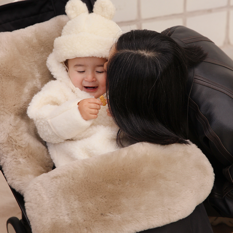 BINIBAMBA Schaffell Kinderwagen Fusssack Toast
