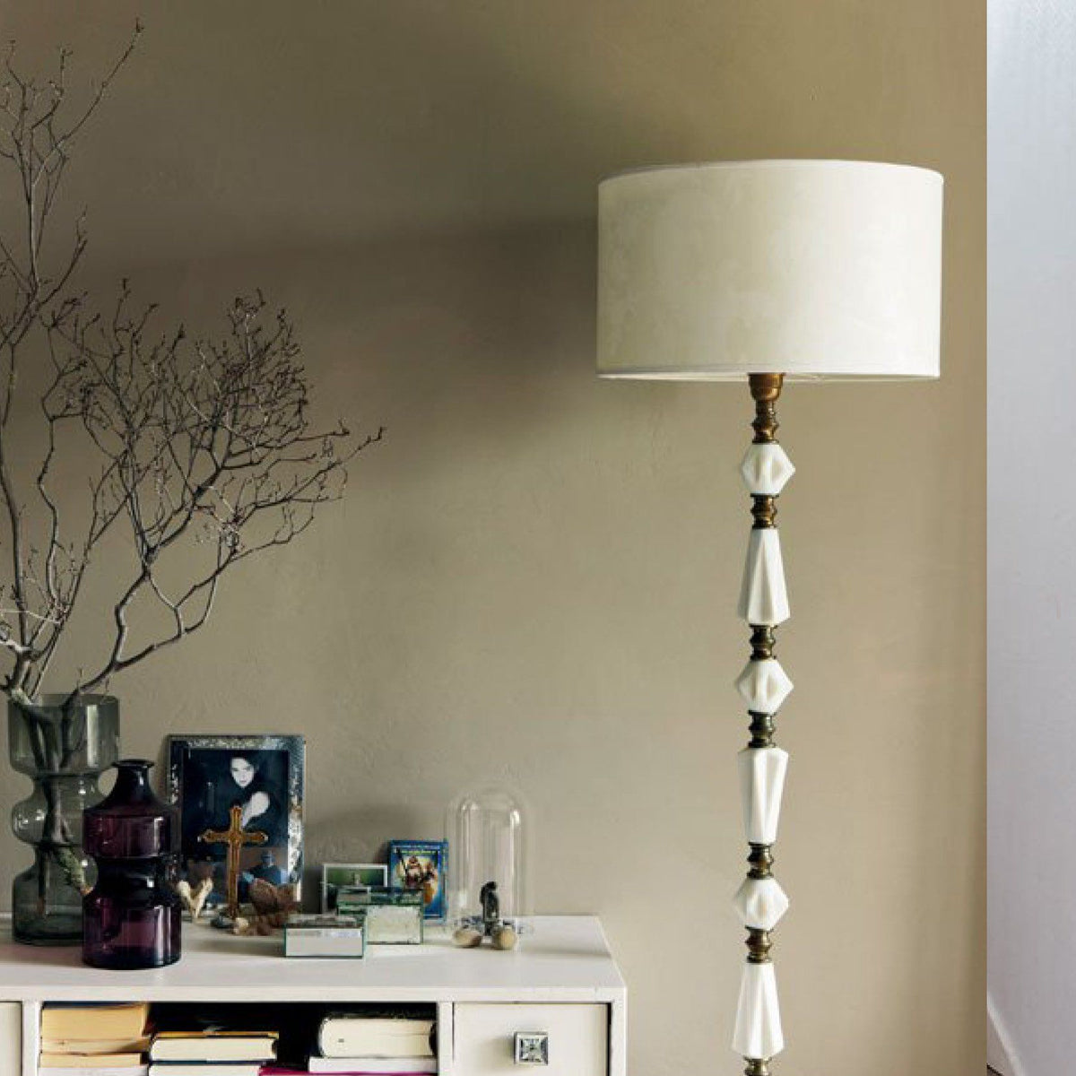Farrow & Ball  Estate Emulsion  Light Gray 17 - Online MY SNOWFLAKE