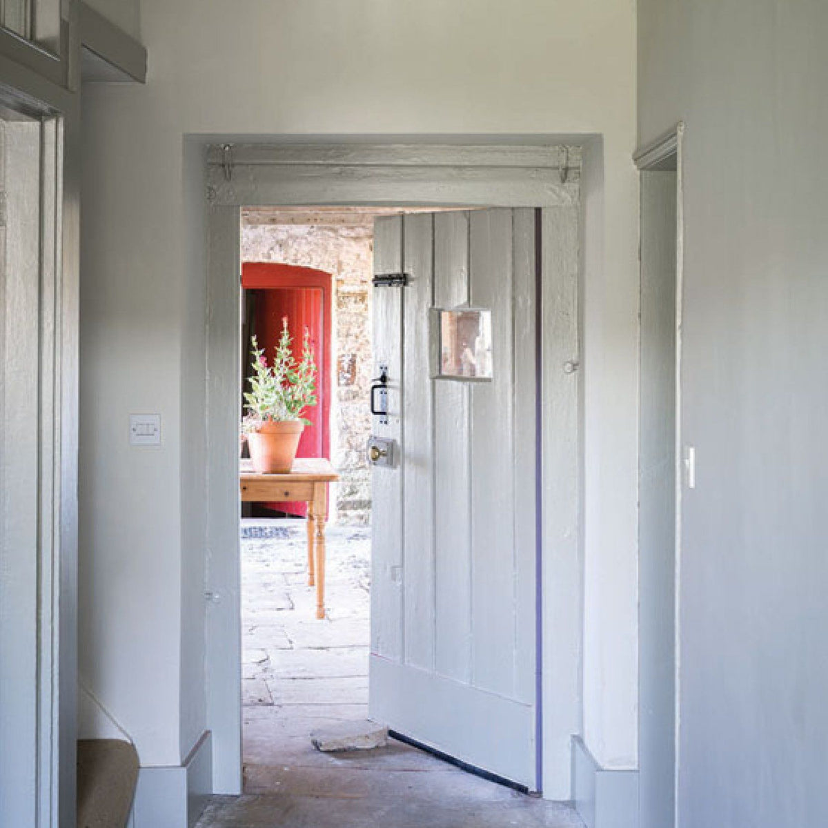 Farrow & Ball  Estate Emulsion  Shadow White 282 - Online MY SNOWFLAKE