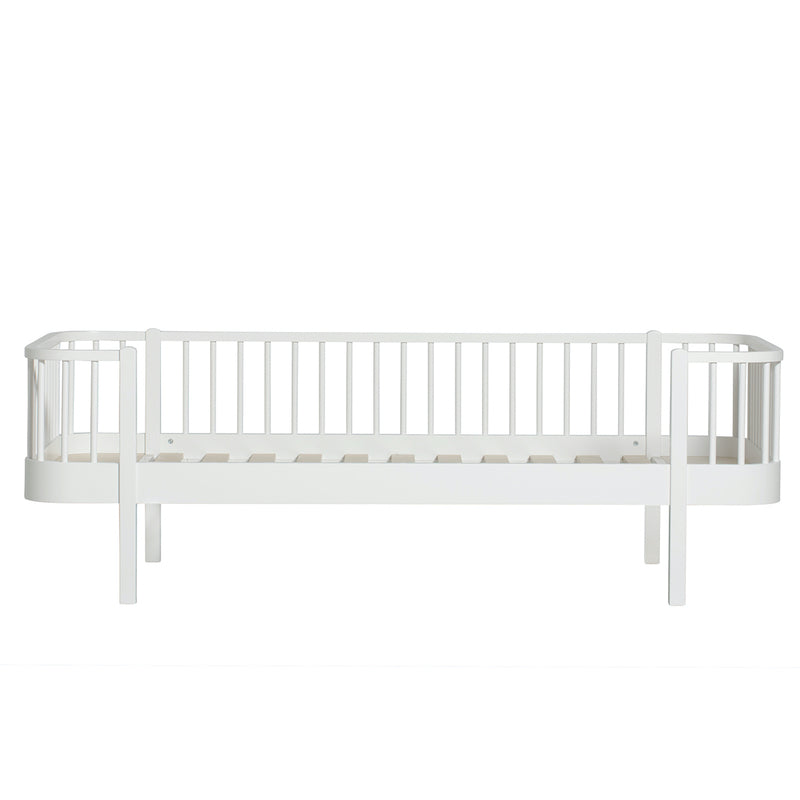 Oliver Furniture  Original Bettsofa Wood 90 x 200 cm  Weiss - Online MY SNOWFLAKE