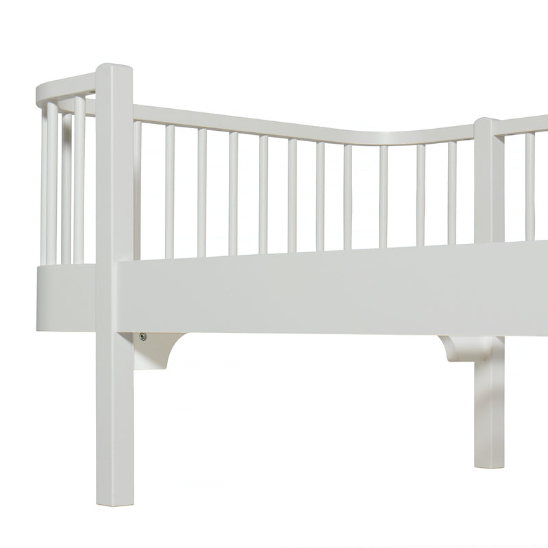 Oliver Furniture  Original Bettsofa Wood 90 x 200 cm  Weiss - Online MY SNOWFLAKE