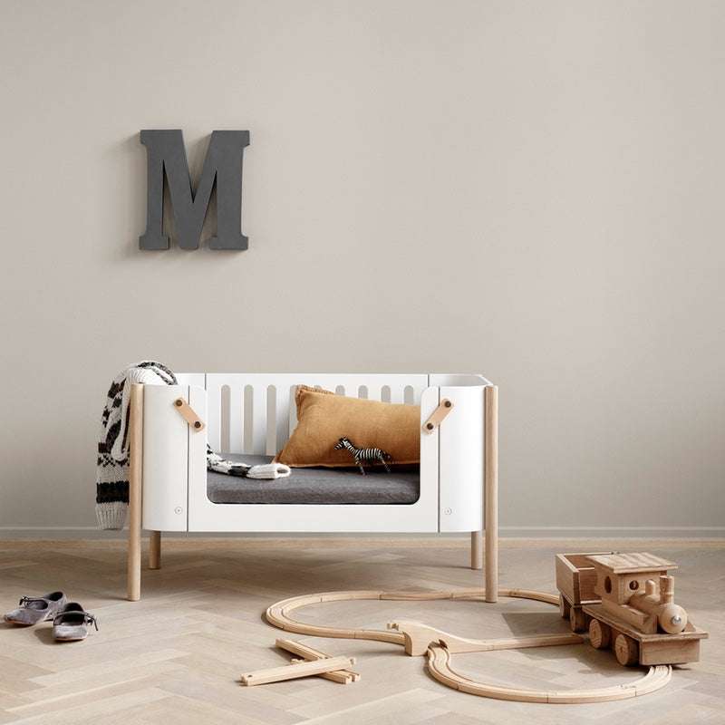 Oliver Furniture  Wood Beistellbett/Stubenwagen inkl. Umbauset zur Bank  Weiss/Eiche - Online MY SNOWFLAKE