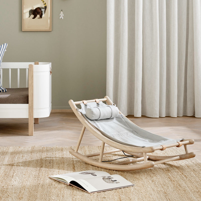 Oliver Furniture  Wood Baby- und Kleinkindwippe  Eiche/Grau