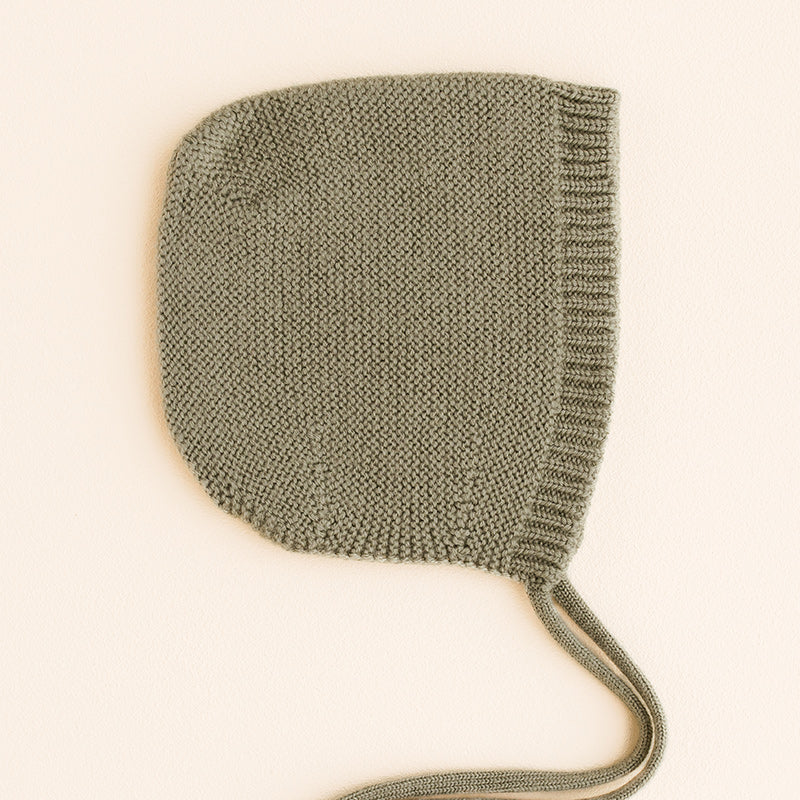 Hvid  Baby Strickmütze Dolly  Artichoke - Online MY SNOWFLAKE
