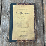 FRAU DORNRÖSCHEN