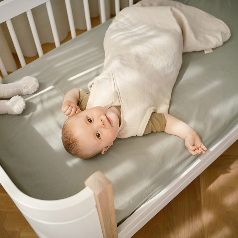 Moonboon – Baby Schlafsack mit sensorischen Gewichten als Einschlafhilfe und Beruhigung – in der Farbe Natur