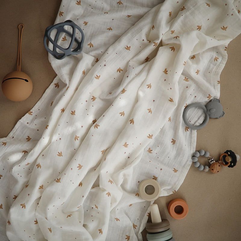 Mushie  Musselin Swaddle  Sparrow - Online MY SNOWFLAKE