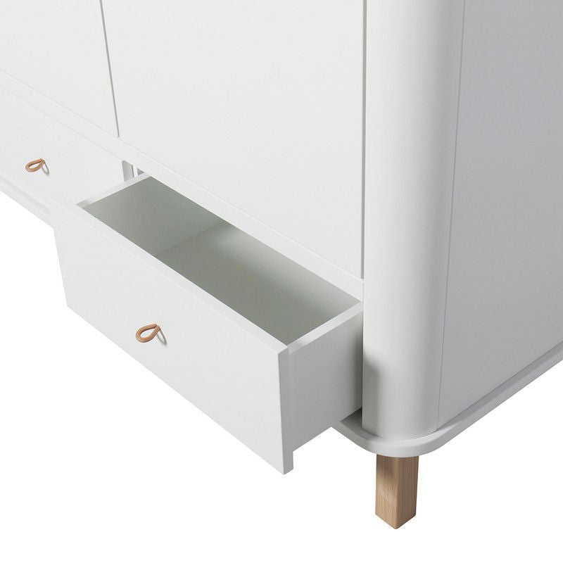 Oliver Furniture <br/> Kleiderschrank 3-türig Wood <br/> Weiss/Eiche,Schränke, Oliver Furniture - SNOWFLAKE kindermöbel concept store