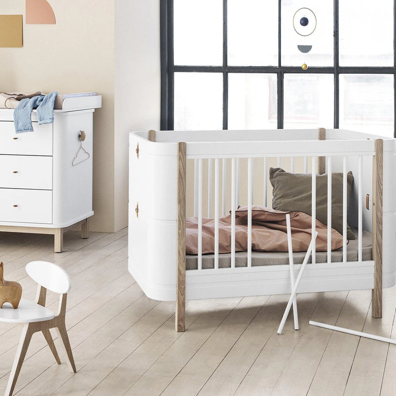 Oliver Furniture  Wood Mini+ Babybett inkl. Umbauset Juniorbett  Weiss/Eiche - Online MY SNOWFLAKE