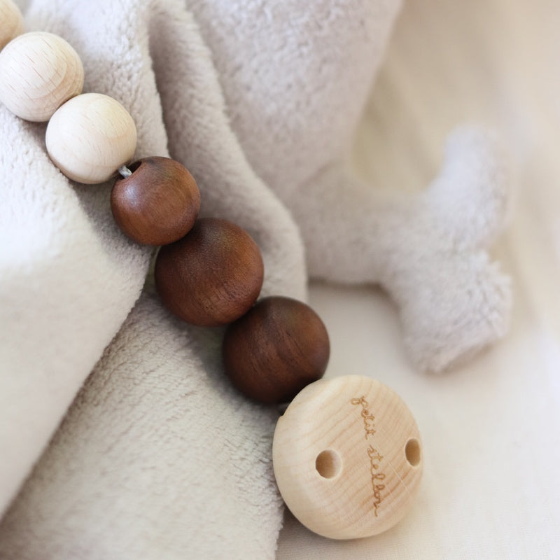 Petit Stellou  Schnullerkette  Walnut - Online MY SNOWFLAKE