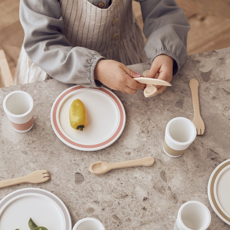 Kids Concept  Geschirr Set 'Bistro'  Natur/Weiss - Online MY SNOWFLAKE