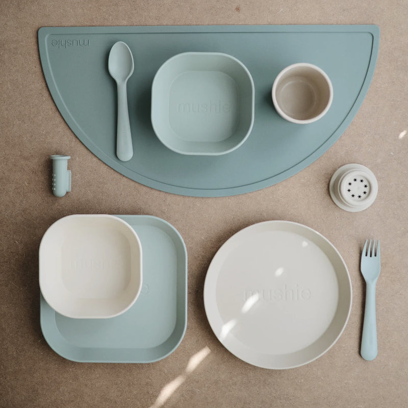 Mushie  Silikon Tischset   Cambridge Blue - Online MY SNOWFLAKE