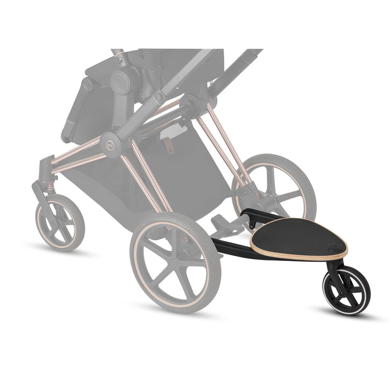 Cybex Mitfahrbrett an Kinderwagen angemacht. 