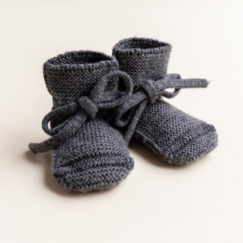 Hvid  Baby Strickschuhe Booties  Charcoal - Online MY SNOWFLAKE