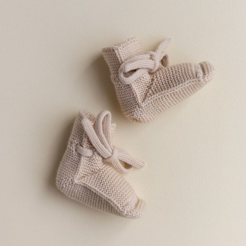Hvid  Baby Strickschuhe  Oat - Online MY SNOWFLAKE