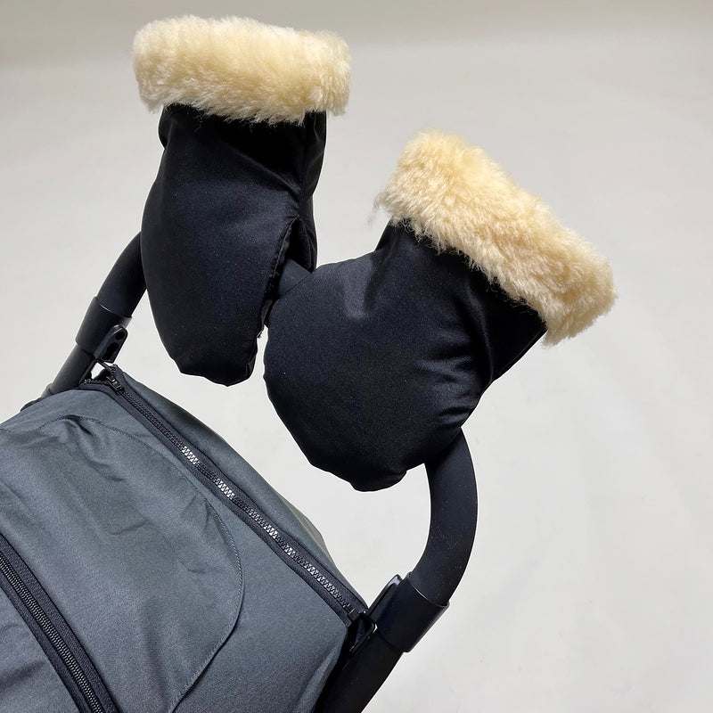 Kaiser  Lammfell Kinderwagen Handschuhe 'Stroller Mitt'  Black - Online MY SNOWFLAKE