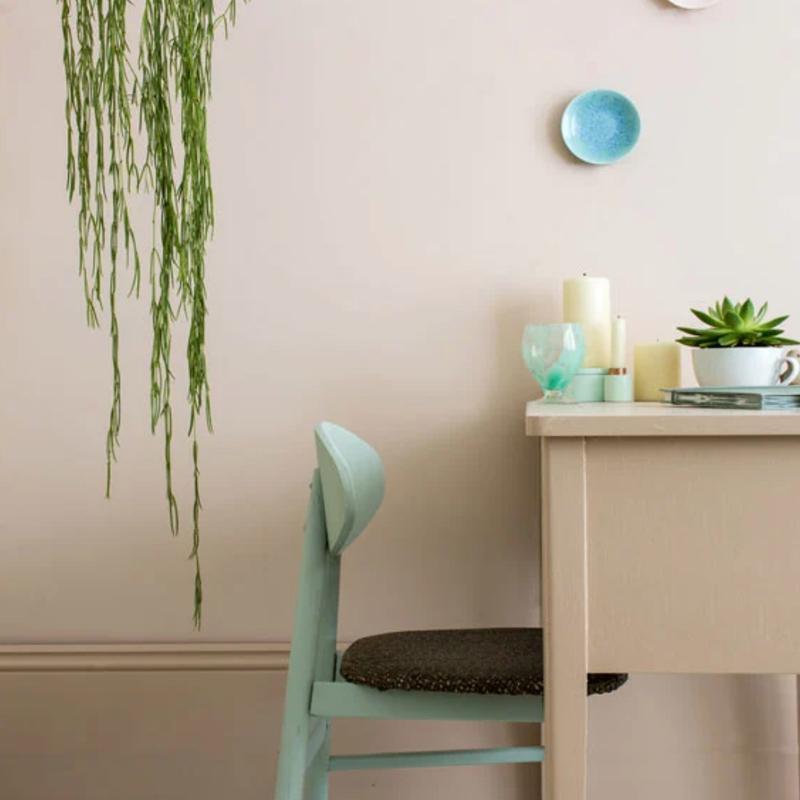 Farrow & Ball  Modern Emulsion  Pink Ground 202